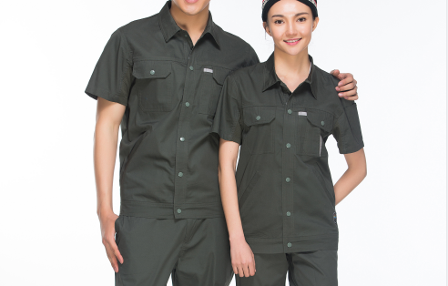 公司夏季服裝定制，短袖工作服定制不僅需要舒適還需要透氣/耐磨